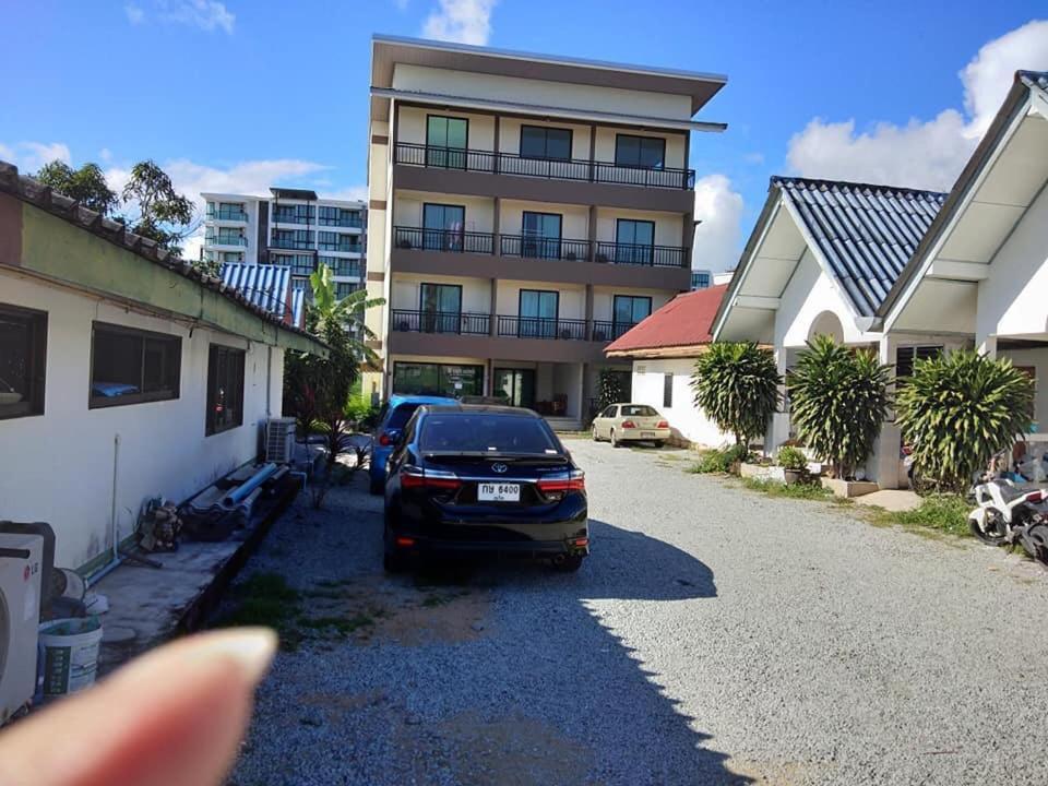 Dee Dee Mansion Airport Apartment Nai Yang Beach Екстериор снимка